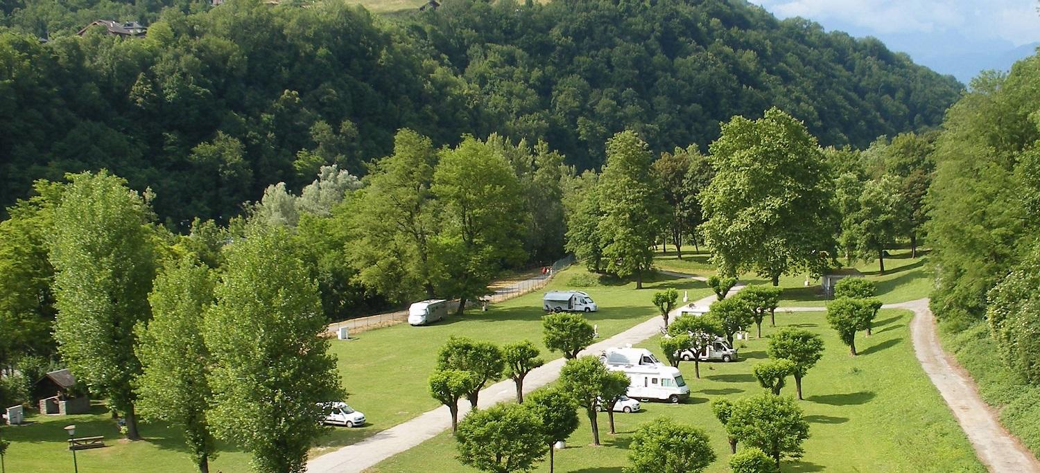 Camping Les Adoubes